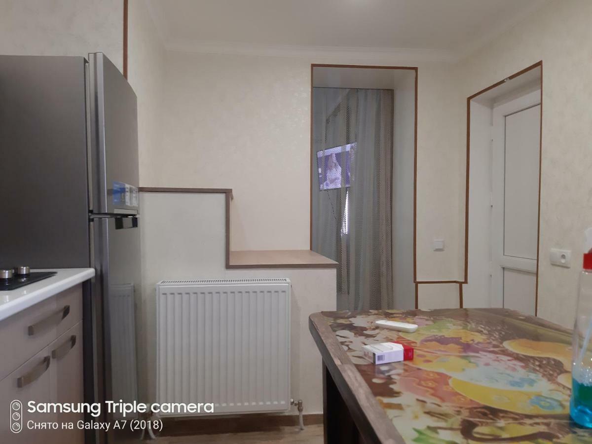 Georgi Apartament 2 Lejlighed Tbilisi Eksteriør billede