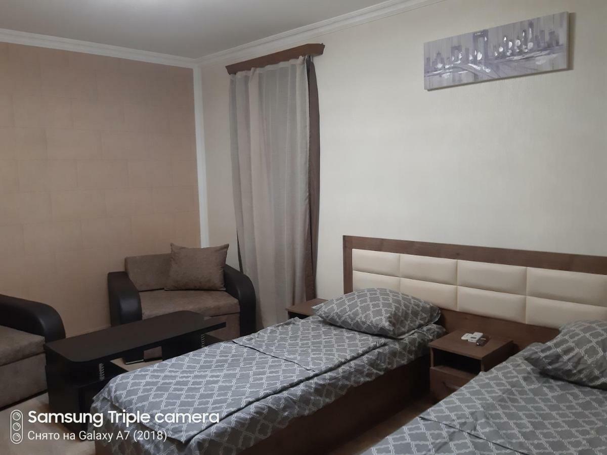 Georgi Apartament 2 Lejlighed Tbilisi Eksteriør billede