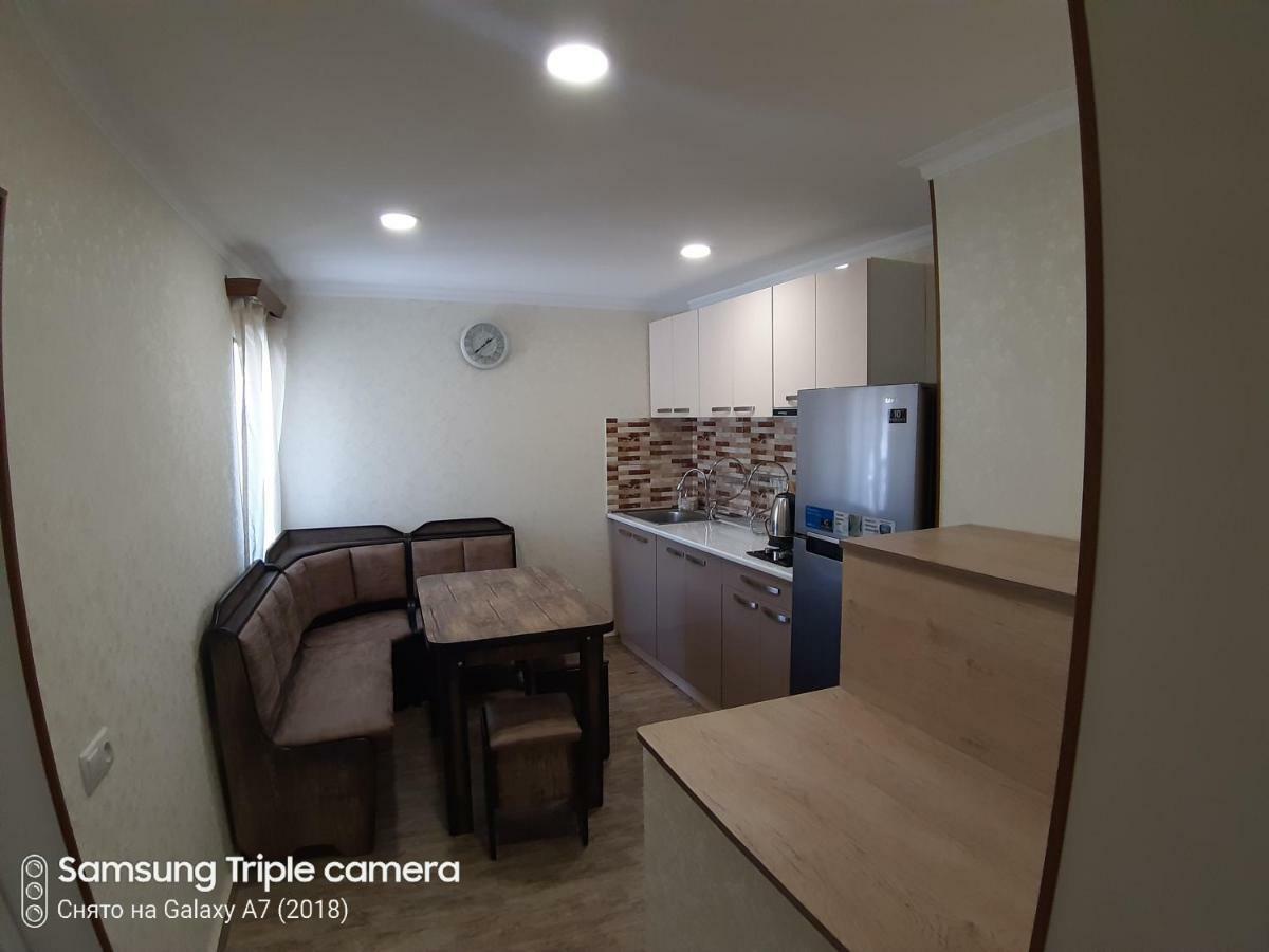 Georgi Apartament 2 Lejlighed Tbilisi Eksteriør billede